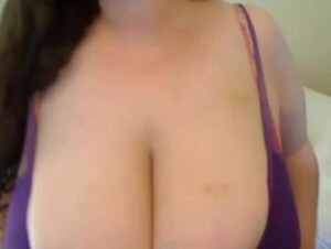 nice huge tits webcam