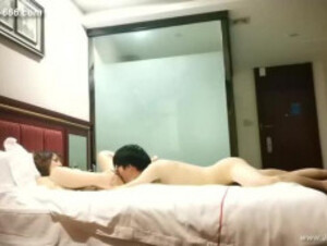 偷拍中国男子在宾馆嫖妓 65