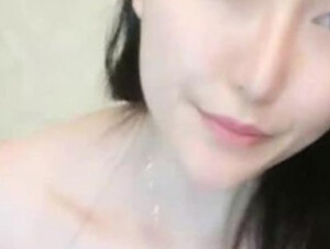 Hot Chinese Web Cam instagram Model