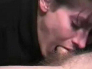 Mature mom nicely sucking his small hairy pale cock