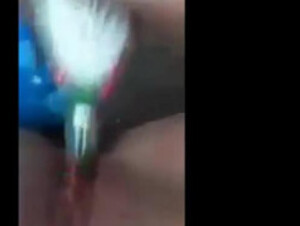 Teen fucking herself with hairbrush