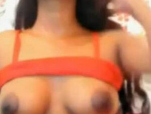 Boy friend leaked his Indian Girl Friend Boobs Clip